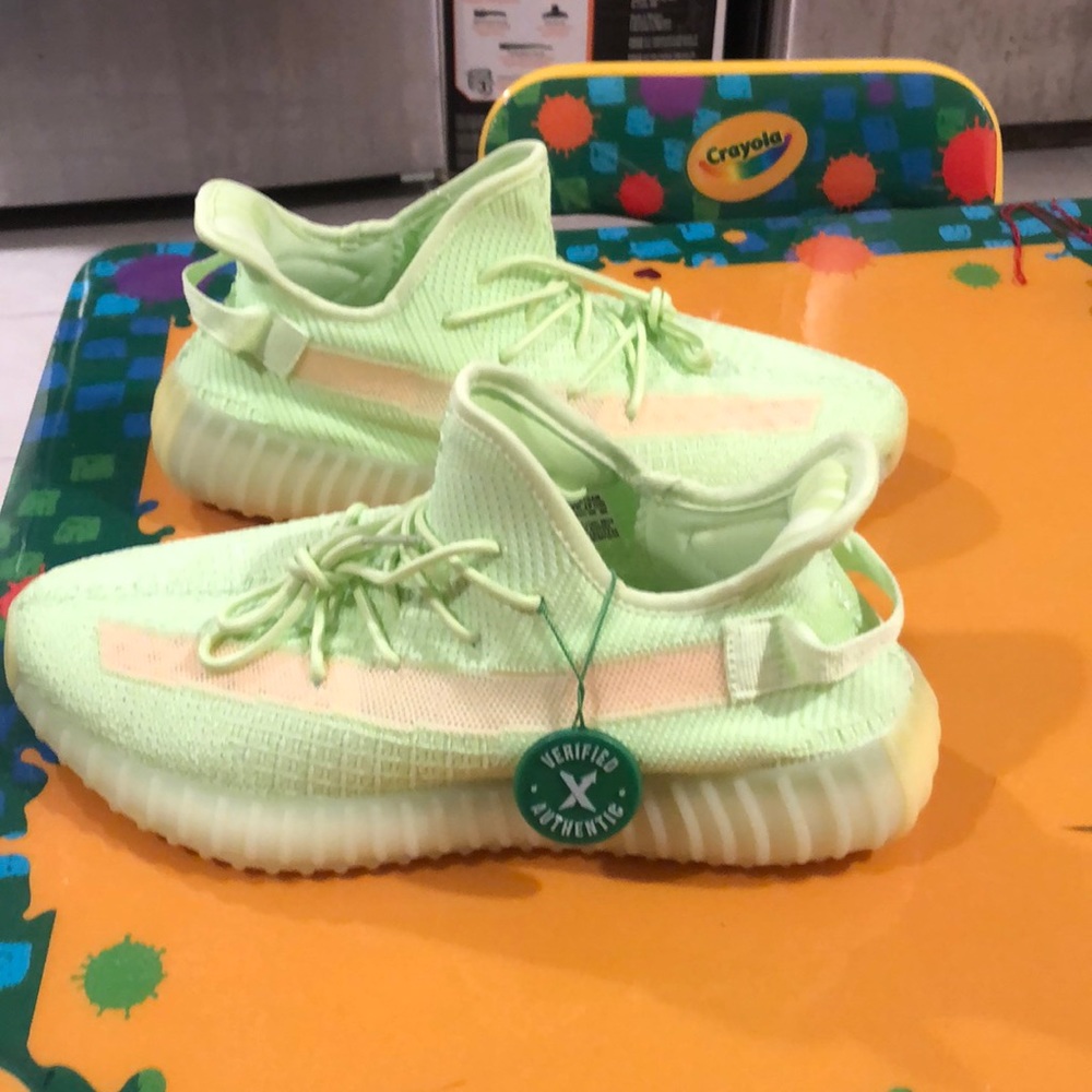 Glow in the dark yezzys